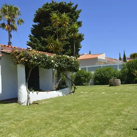 Casa Dos Netos * אלבופיירה